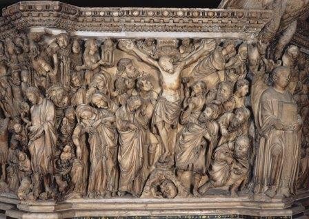 Foto 1 -Nicola Pisano, Crocifissione, Pulpito del Duomo di Siena, 1265-1266.